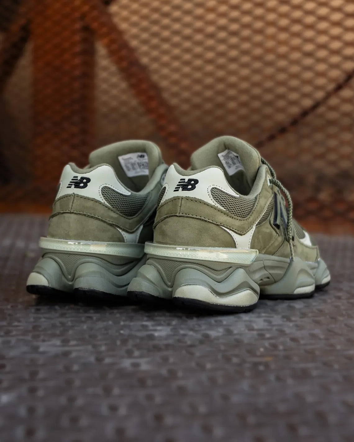 NB 9060 Dark Olivine